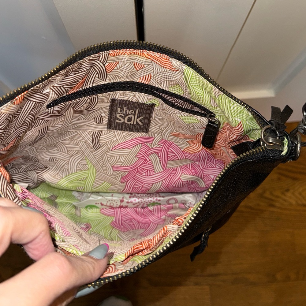Crossbody black bag